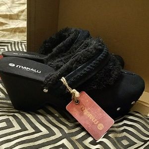 Makalu Clogs